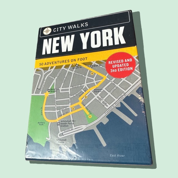 New In Package City Walks New York 50 Adventures On Foot Updated & Revised 2018 - Picture 3 of 5